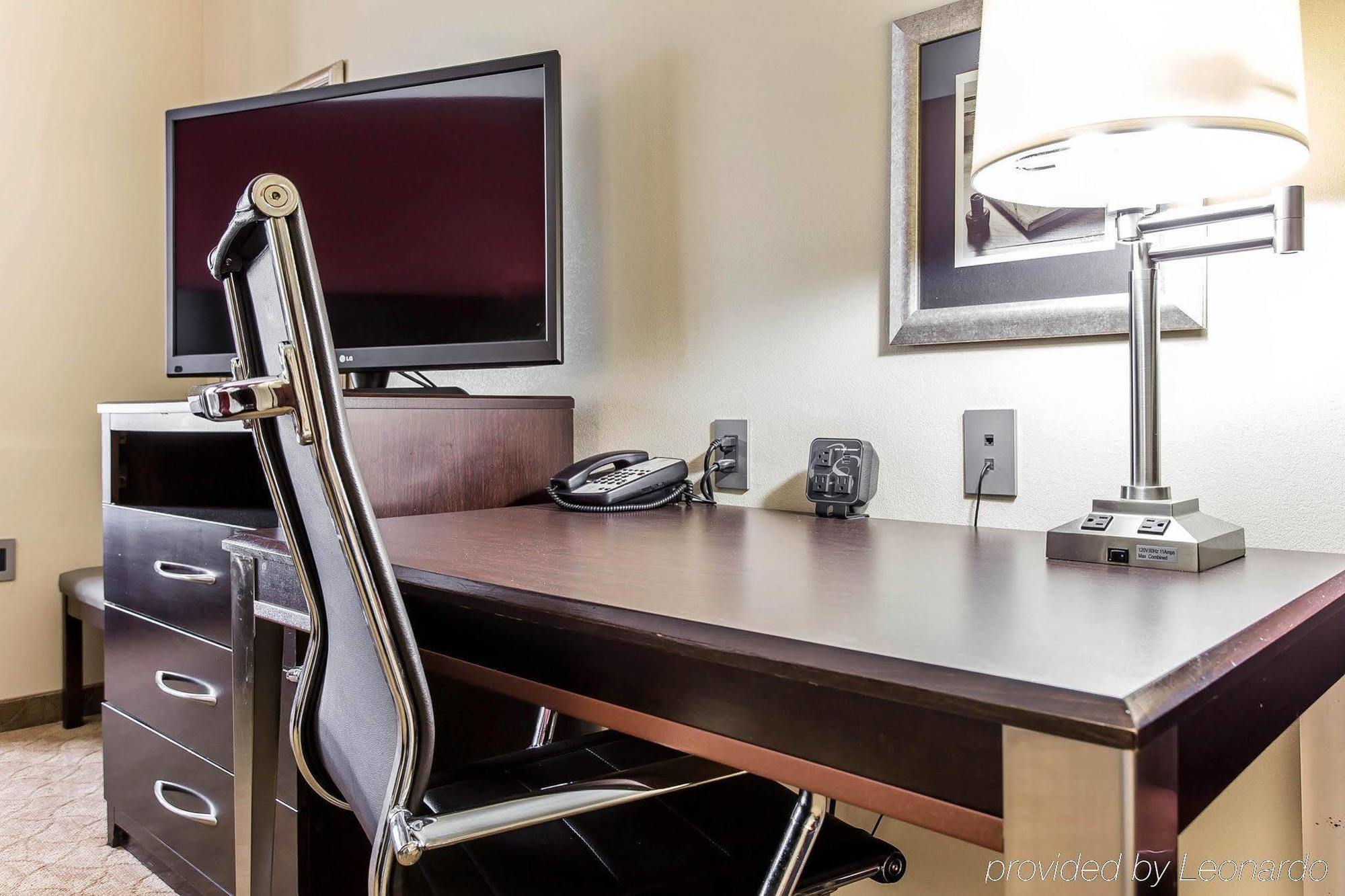 Comfort Suites Stockbridge Atlanta South Exteriör bild